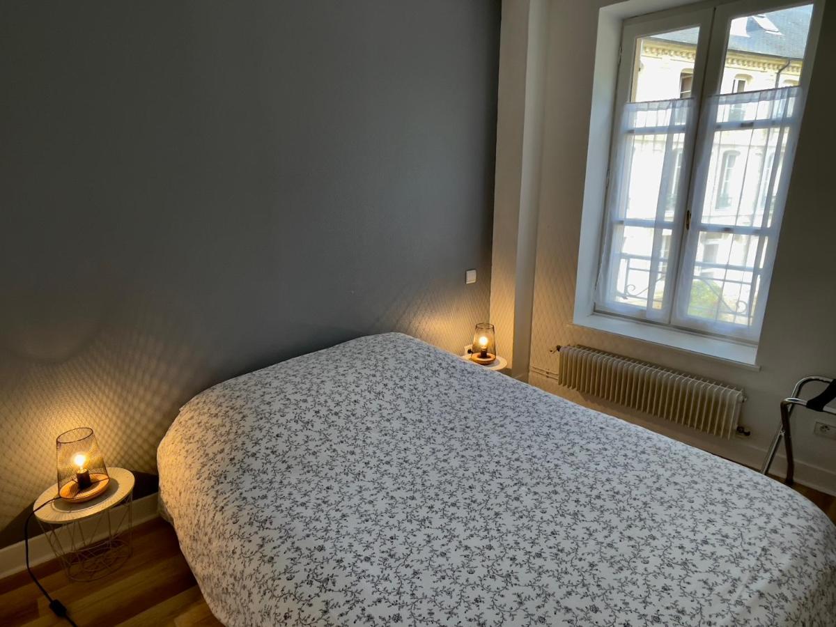 Le Monastere Lägenhet Bayeux Exteriör bild